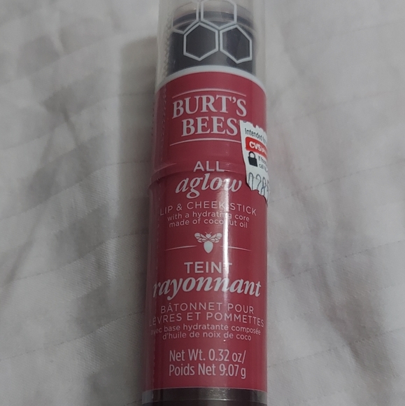 All Aglow Lip & Cheek Stick1252 - Picture 5 of 7